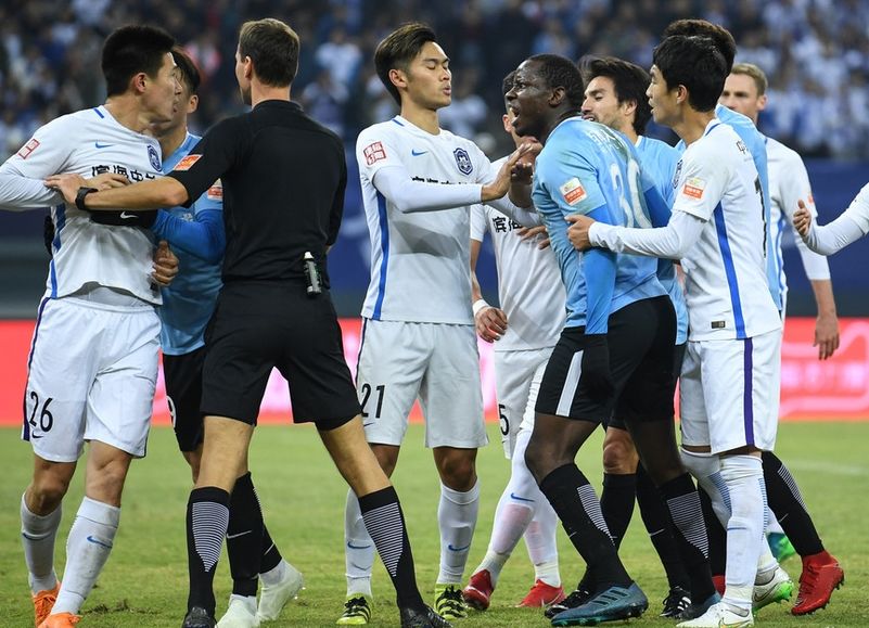  老牌劲旅深陷保级泥潭，换帅能否力挽狂澜