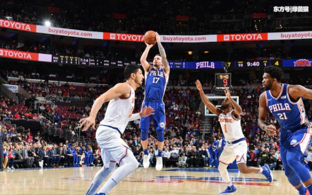  恩比德内线称霸，76人主场轻取尼克斯队
