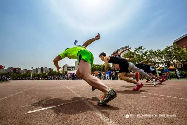  网球摄影大赛征集作品，捕捉赛场上的每一个动人瞬间  