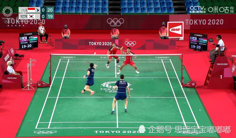  张帅双打搭档换新面孔，默契配合闯入法网八强  